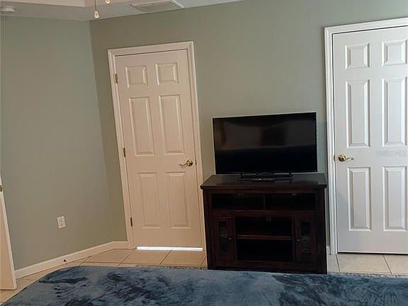 5th image of 319 NIBLICK CIRCLE