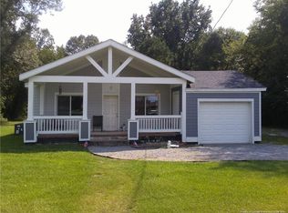 1316 Sapona Rd, Fayetteville, NC 28312