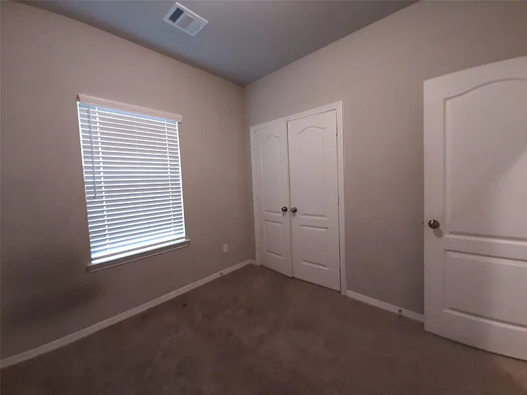 919 Redinger Ridge Dr — Photo 16