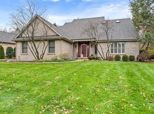2822 Cotswold Cir, Rockford, IL 61114