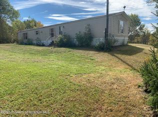 6010 Fiddle Lake Rd, Union Dale, PA 18470