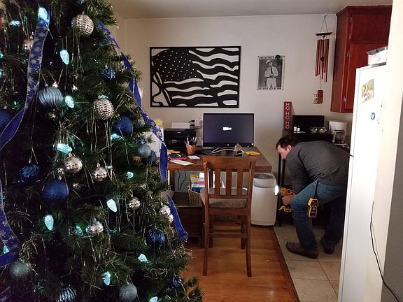 3rd image of 519 Glenwood Dr APT 1