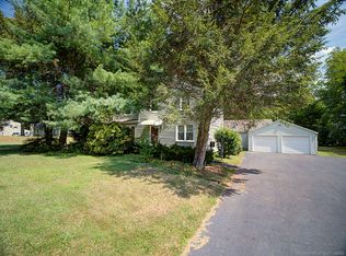 236 Mountain Rd, Cheshire, CT 06410