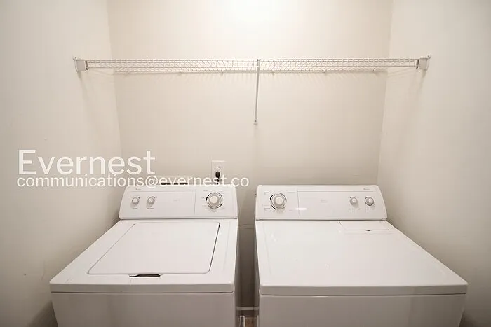 8904 Greylock Dr — Photo 15