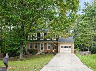 8 Grants Ct, Stafford, VA 22554