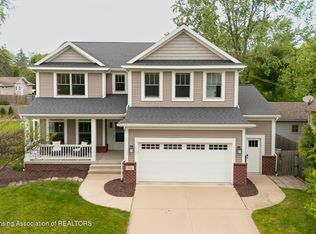 310 Oxford Rd, East Lansing, MI 48823