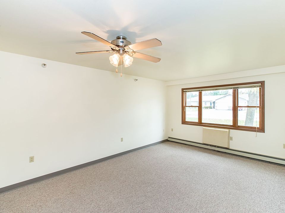 1st image of 2956 Hickory Dr #2960-105