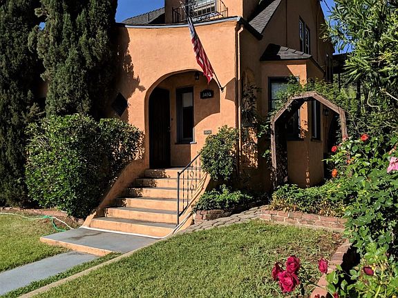 Home - Exterior (11)