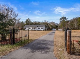 646 Paige Point Rd, Seabrook, SC 29940