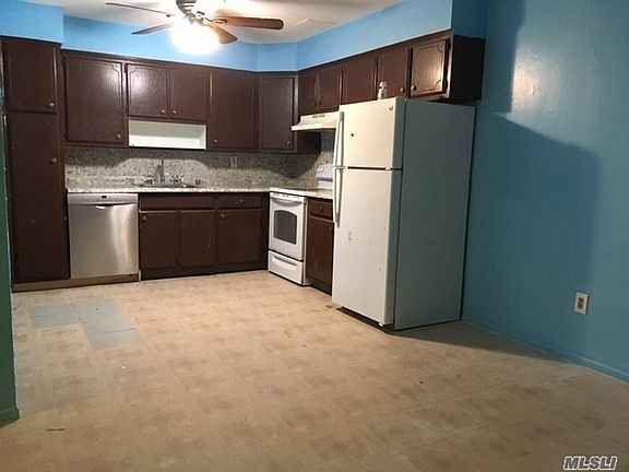 2nd image of 3116 Lawson Blvd