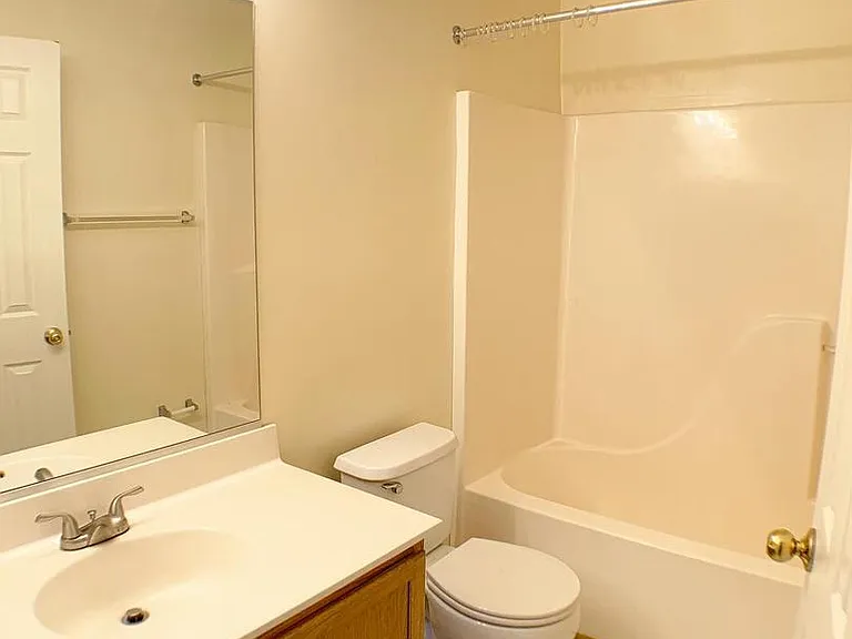Top level: Bathroom attached to the master bedroom