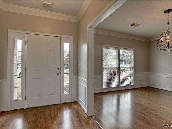 4th image of 1233 Snow Hinton Dr