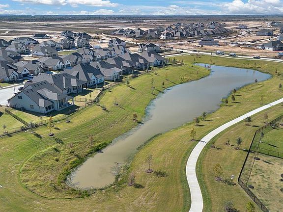 5th image of 21910 Glasswing Drive
