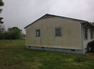 13251 Plank Rd, Courtland, VA 23837