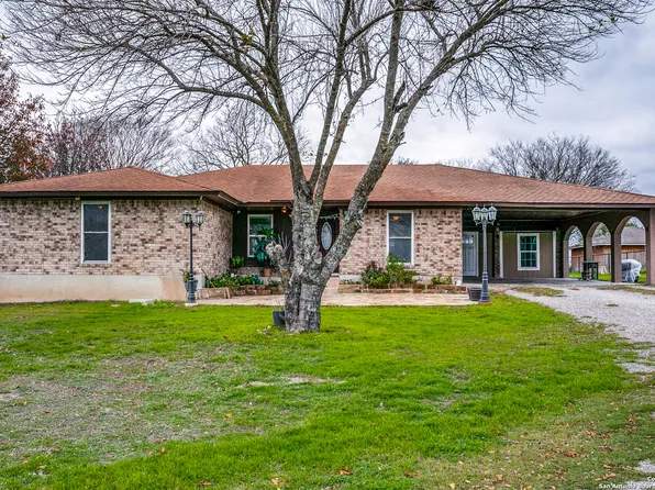 214 bass Farm RD, New Braunfels, TX 78132