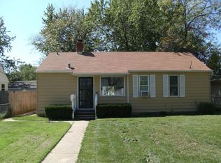 2306 Jethro Ave, Zion, IL 60099
