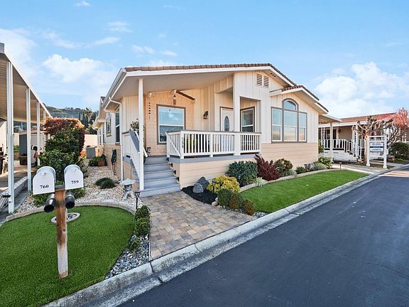 4th image of 759 Villa Teresa Way #759