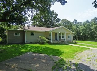 34 Alma Dr, Hardy, AR 72542