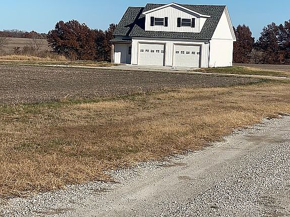 2nd image of 12074 Highway V