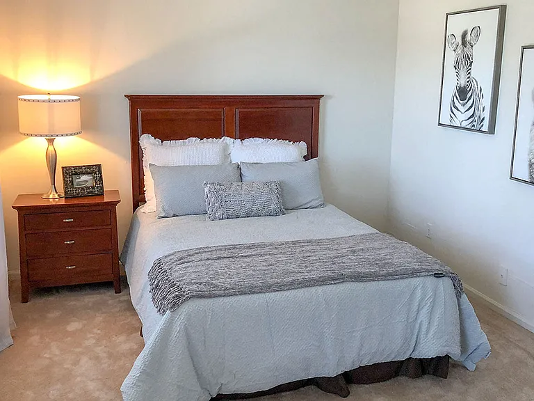 Sterling Heights Apartments — Photo 15