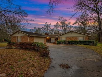 930 Empire Cir, Shreveport, LA, 71107