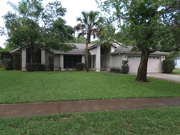 3rd image of 4155 Hemlock Ln