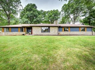 8518 Travis St, Overland Park, KS 66212