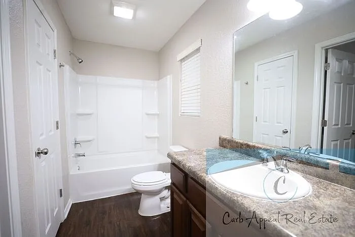 3883 Saddlecrest Dr — Photo 8