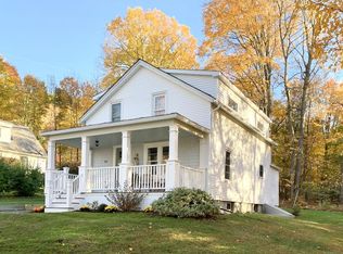 40 Chapin St, Easthampton, MA 01027