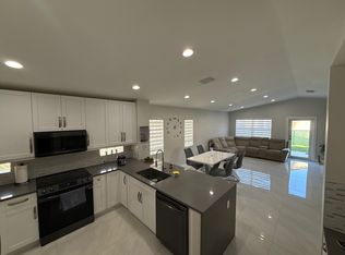 5527 NW 125th Ter, Coral Springs, FL 33076