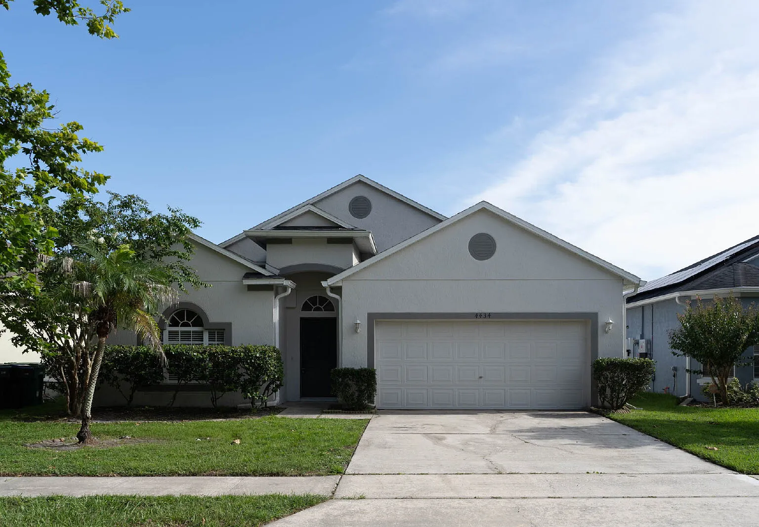 4 bed, 2.0 bath, 1470 sqft, $2,450 — Photo 1