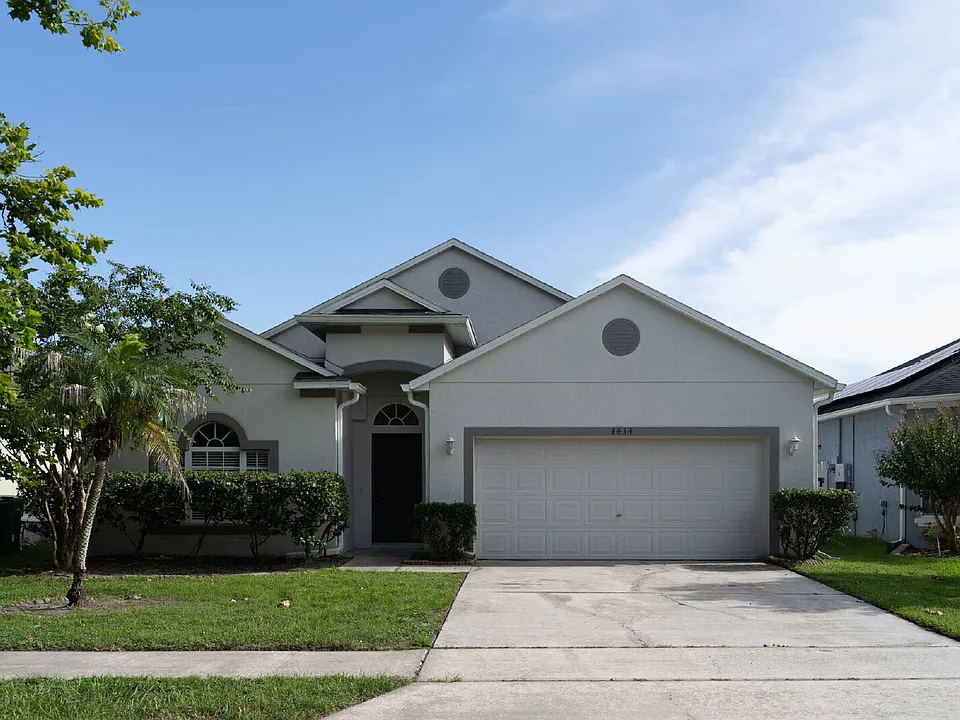 4434 Waterside Pointe Cir