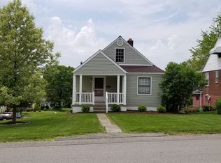 2072 Swallow Hill Rd, Pittsburgh, PA 15220