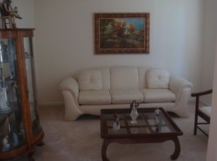 245 Ridgewood Dr, Fayetteville, GA 30215