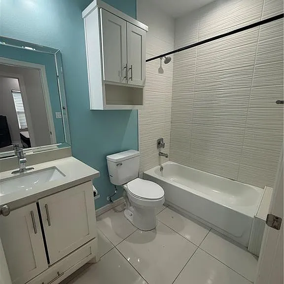 204 W Rutherford Ave #4 — Photo 6