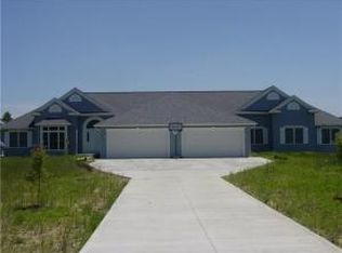 9482 Carroll Northern Rd, Pickerington, OH 43147