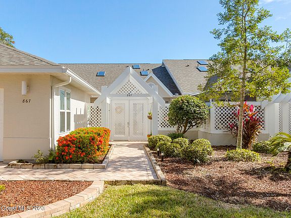 5th image of 867 Oakwood Dr