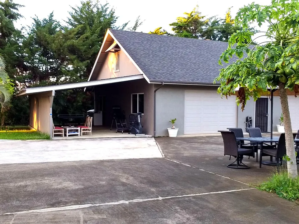 The Om House