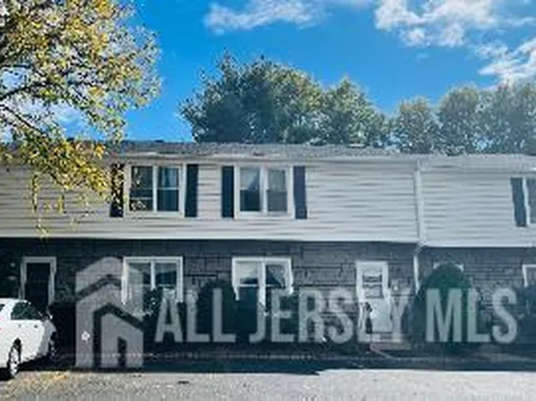 4702 Hana Rd, Edison, NJ 08817