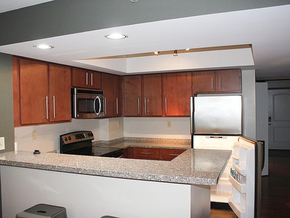 3rd image of 1735 Lake Ave APT 406