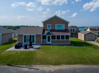 61 Basin Rd, Narragansett, RI 02882
