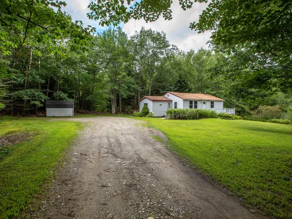 130 Old Dresden Road, Wiscasset, ME 04578
