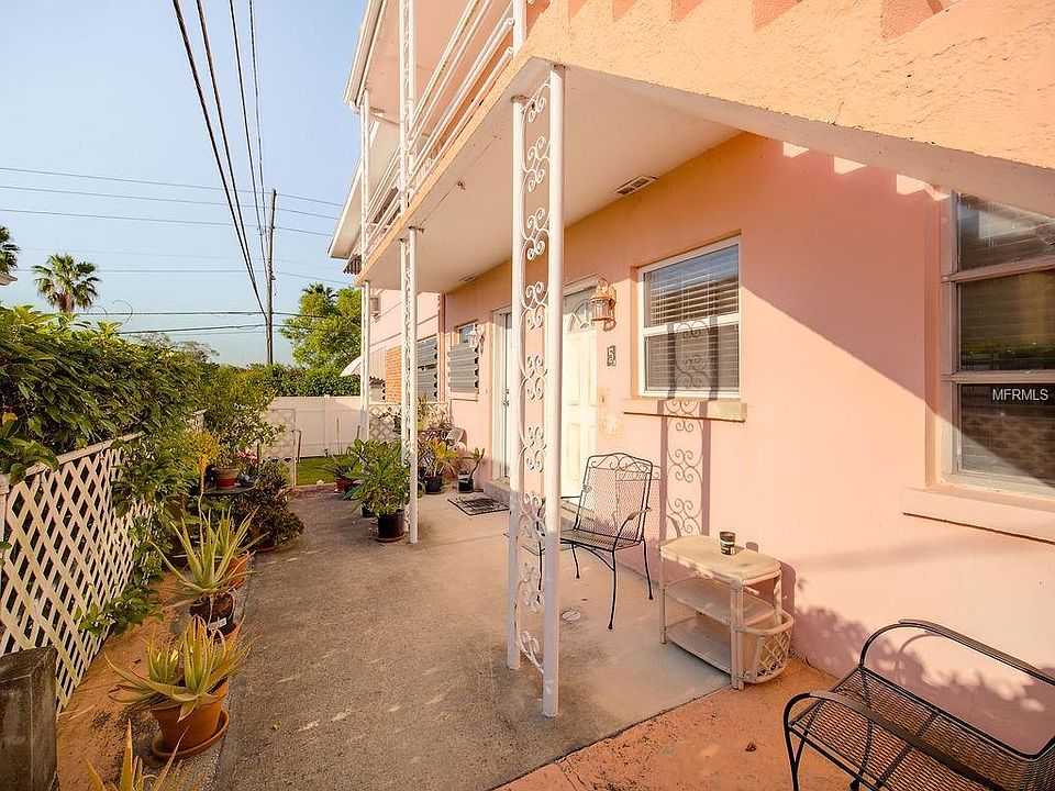 1st image of 1385 Drew St #5