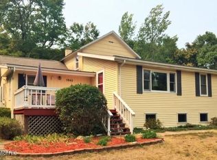 5842 Becht Rd, Coloma, MI 49038