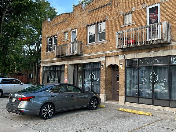 5th image of 1557 Westwood Ave