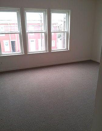 Living Room_11172012