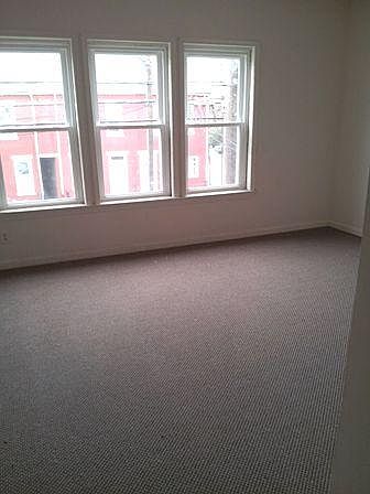 Living Room_11172012