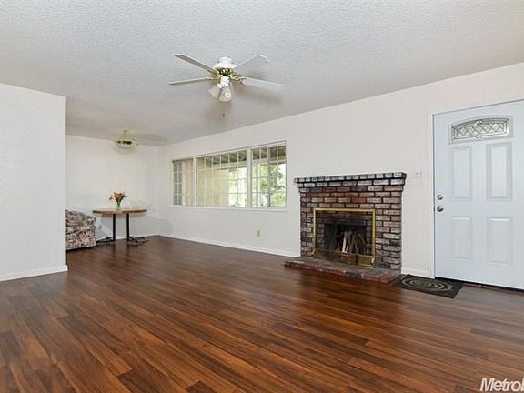 3rd image of 3936 Don Julio Blvd