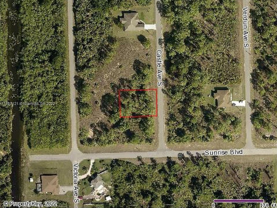 1st image of 192 Castle Ave