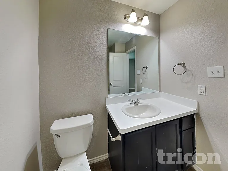 5118 Everett Loop — Photo 13